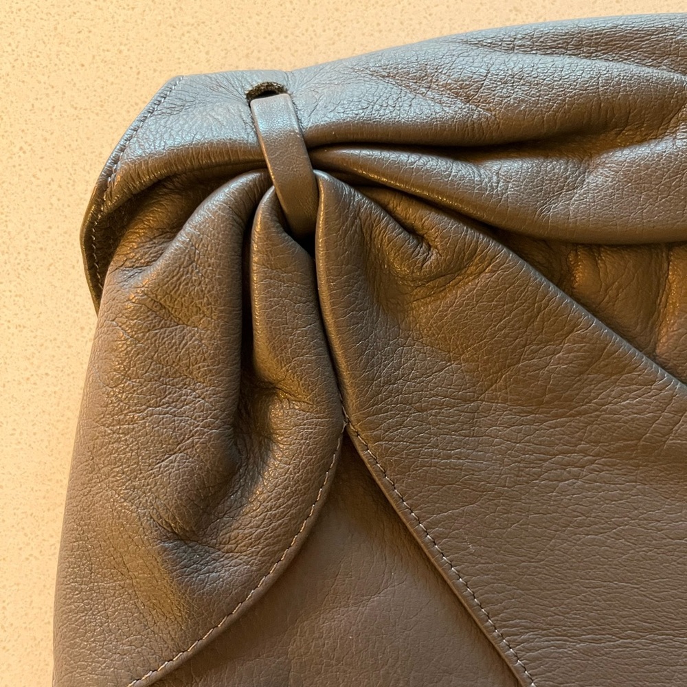 Vintage Bermans Large Gray Leather Clutch - Picture 2 of 8